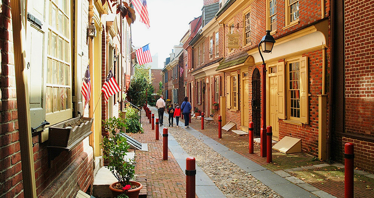 A Walk through the Streets of Philadelphia, PA