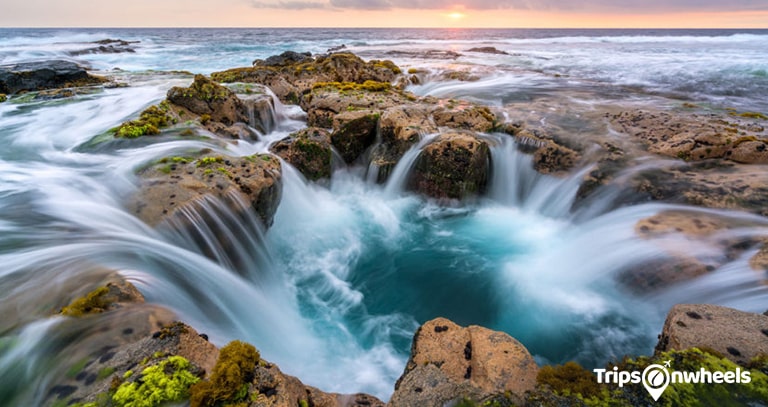Thor’s Well, Oregon  - metertrip