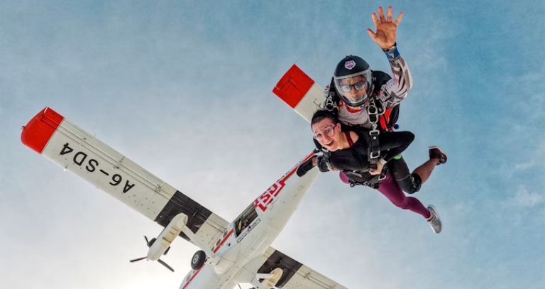 Skydiving in Dubai – Prices, Booking & FAQs | Skydive Guide [2025]